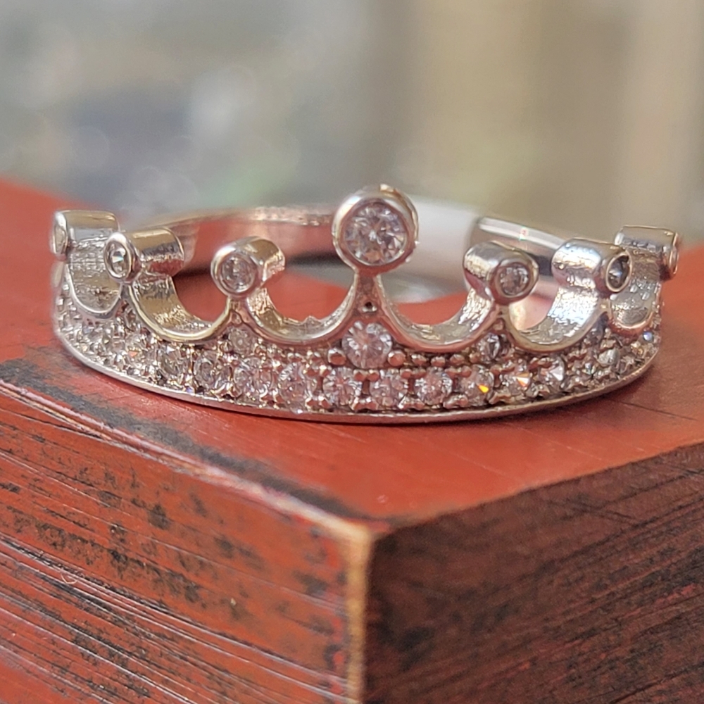 💍2 for $20 Fragrant Jewels Silver Crown Ring